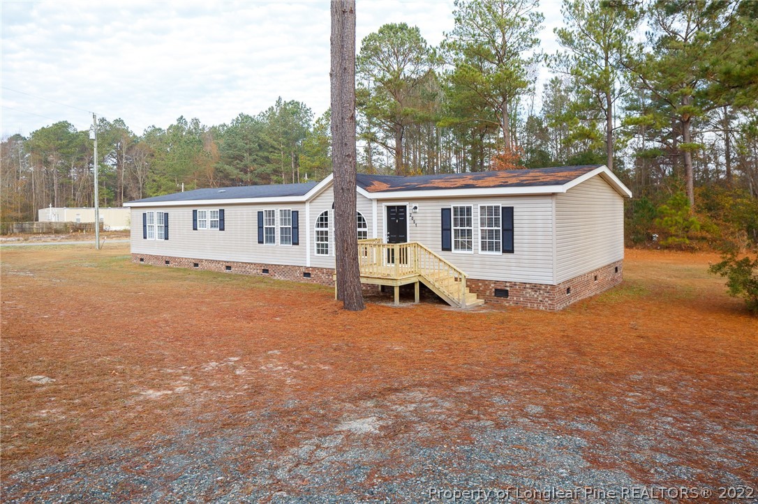 2051 Smith Road Hope Mills, NC 28348 - Photo 2 of 24 Gallery Image 2