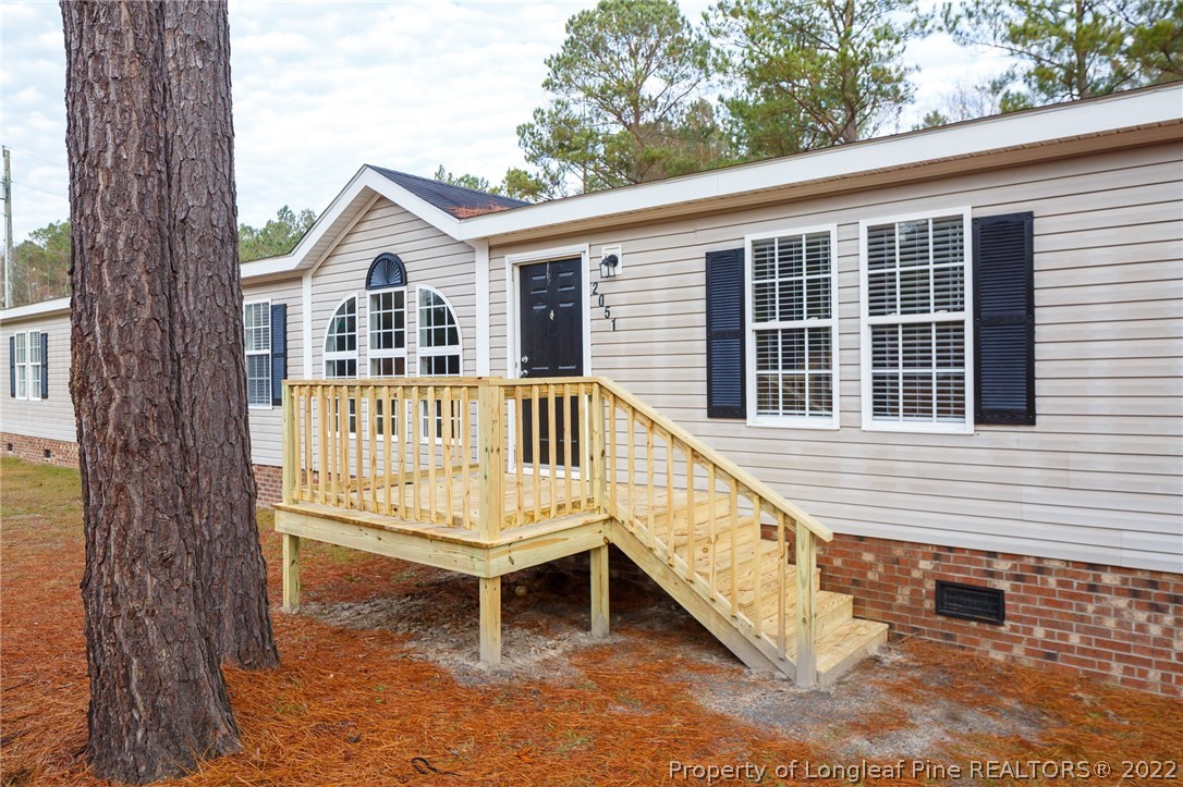 2051 Smith Road Hope Mills, NC 28348 - Photo 3 of 24 Gallery Image 3