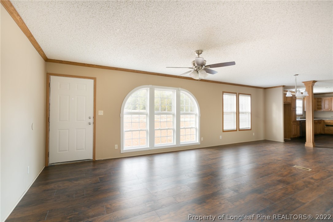 2051 Smith Road Hope Mills, NC 28348 - Photo 4 of 24 Gallery Image 4