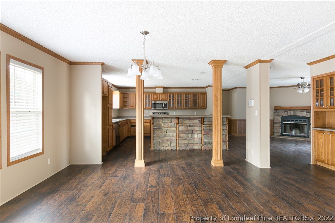 2051 Smith Road Hope Mills, NC 28348 - Photo 5 of 24 Gallery Image 5