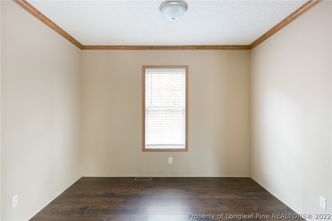 2051 Smith Road Hope Mills, NC 28348 - Photo 7 of 24 Gallery Image 7