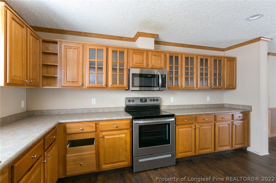 2051 Smith Road Hope Mills, NC 28348 - Photo 10 of 24 Gallery Image 10