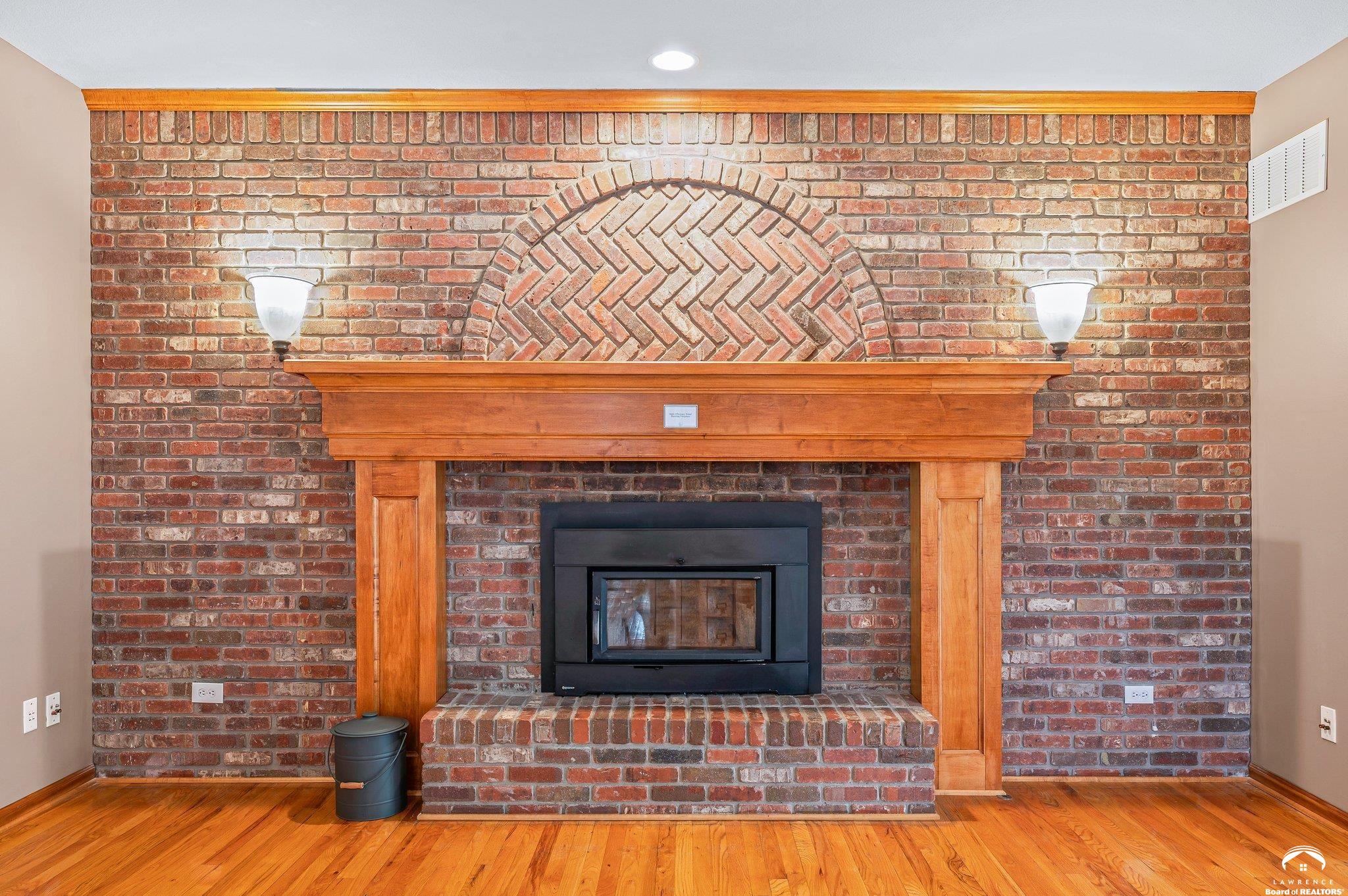 5204 Foxchase Drive Lawrence, KS 66049 - Photo 13 of 61