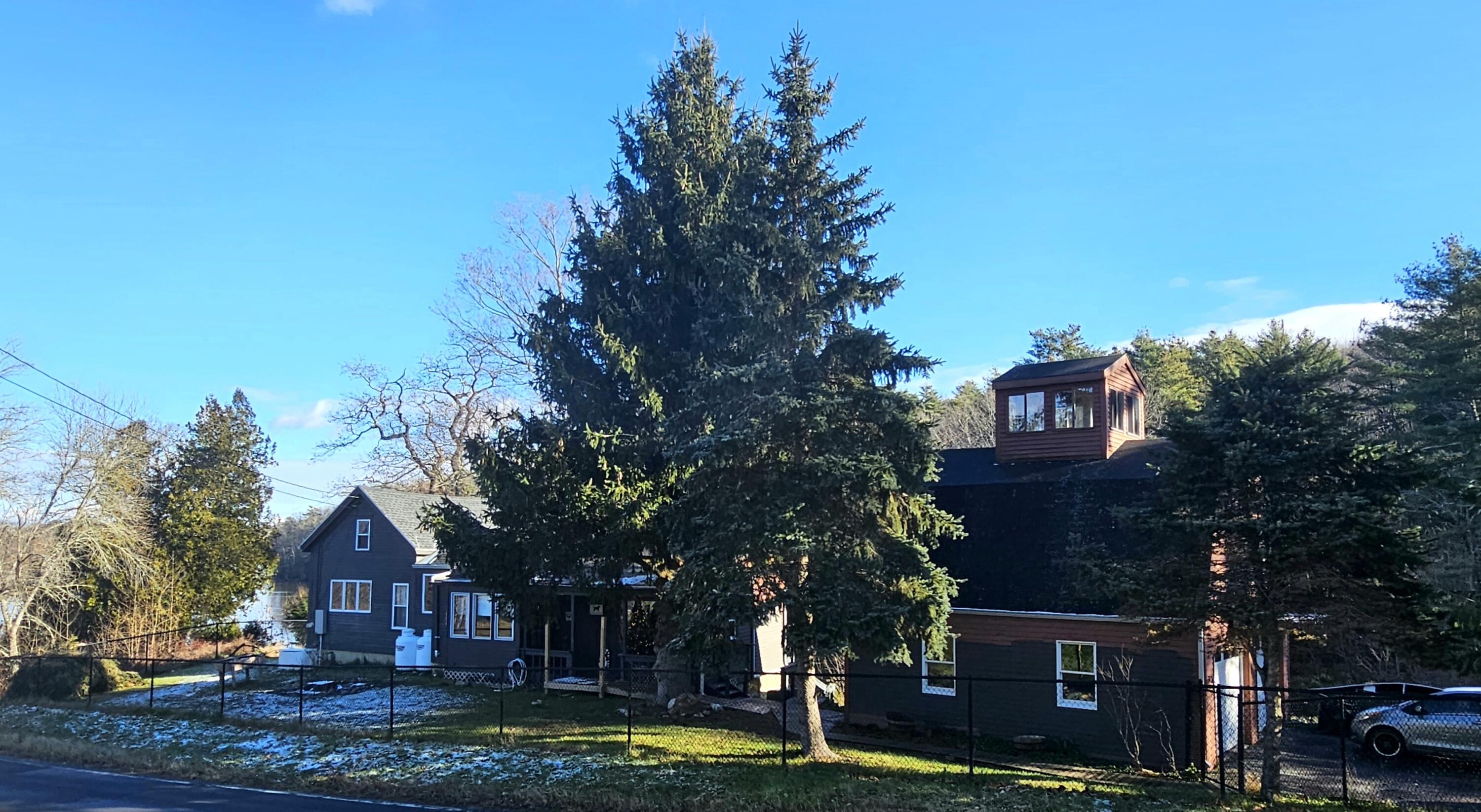 498 River Road Dresden, ME 04342 - Photo 12 of 45 20231128_101315