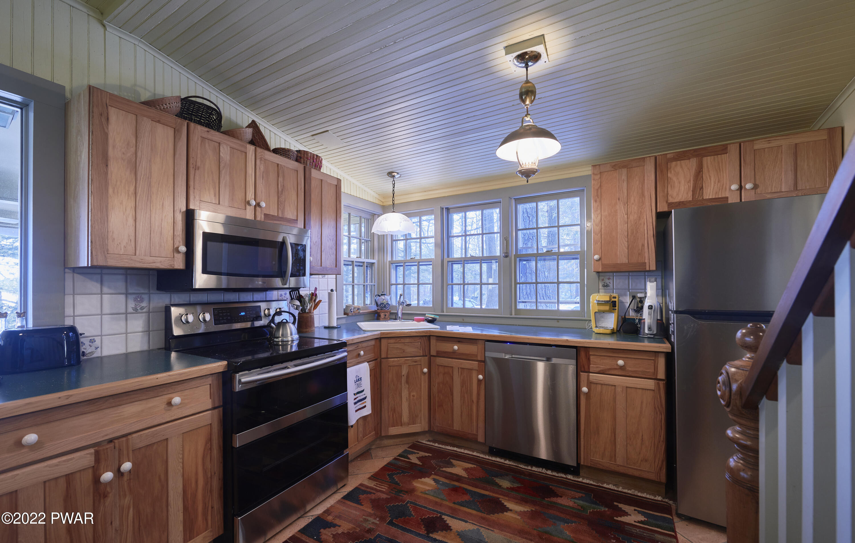 136 Between The Lakes Road Shohola, PA 18458 - Photo 31 of 115 kitchen