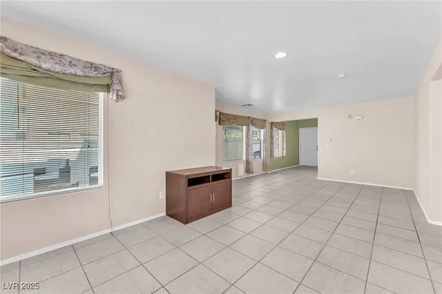 $2,500 | 2526 Begonia Valley Avenue, Henderson, NV 89074