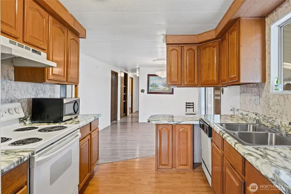 $75,000 | 1402 22nd Street Northeast, Unit 27, Auburn, WA 98002