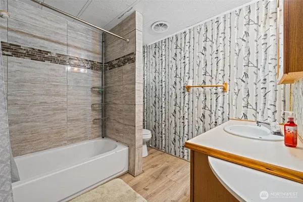 $75,000 | 1402 22nd Street Northeast, Unit 27, Auburn, WA 98002