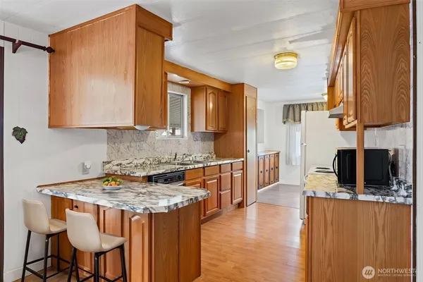 $75,000 | 1402 22nd Street Northeast, Unit 27, Auburn, WA 98002