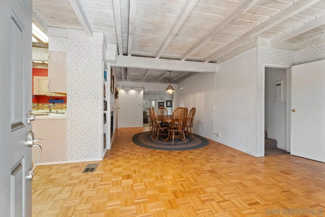 4728 Pine Ridge Avenue Julian, CA 92036 - Photo 5 of 37 Gallery Image 5