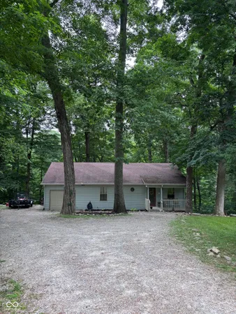 $299,999 | 8255 Center Lake Road, Nineveh, IN 46164
