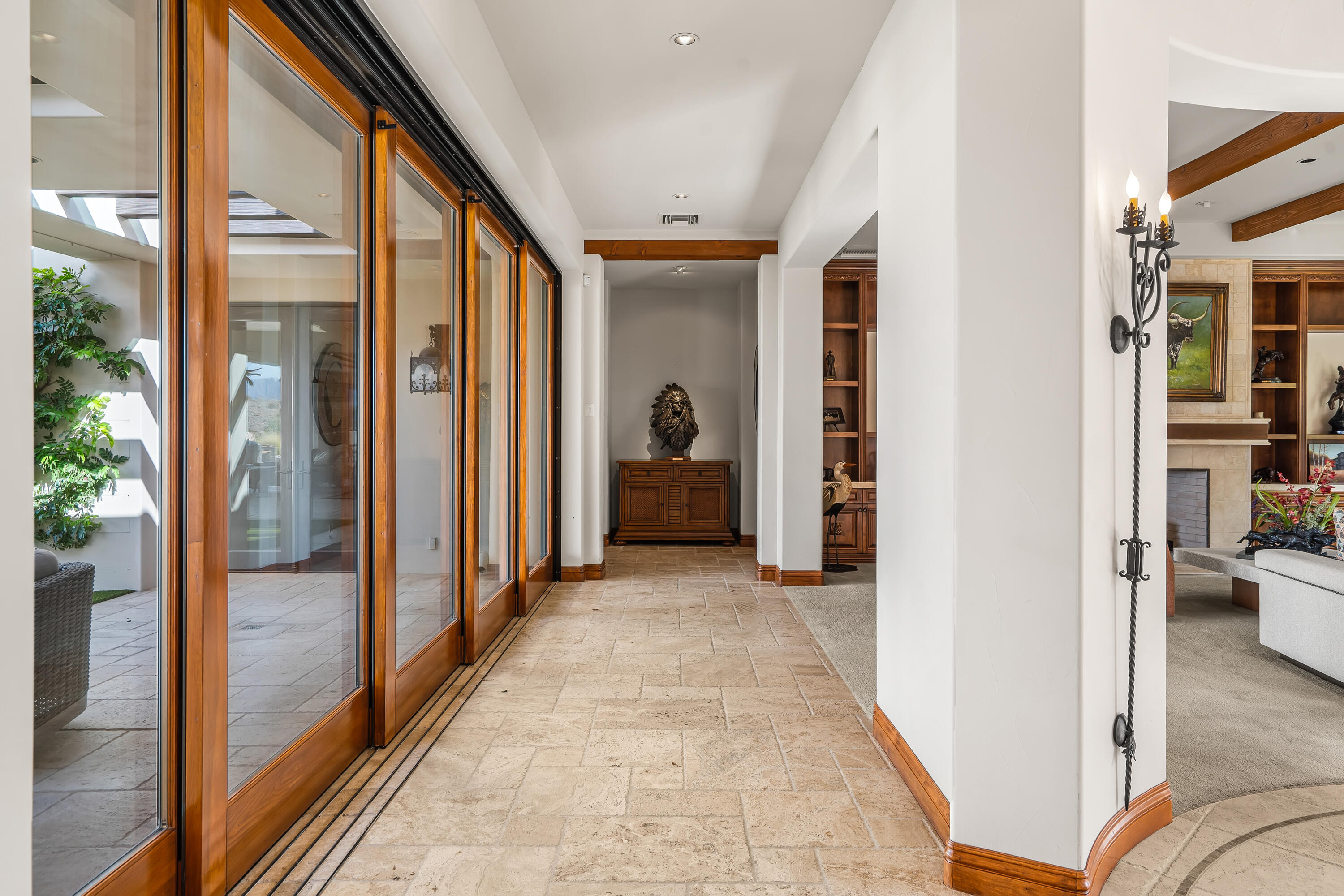 31 Hillcrest Drive Rancho Mirage, CA 92270 - Photo 33 of 82 a view of a hallway with living room and front door