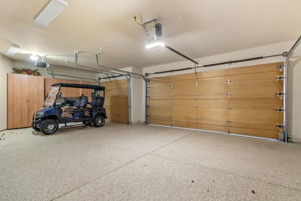 $40,000 | 31 Hillcrest Drive, Rancho Mirage, CA 92270