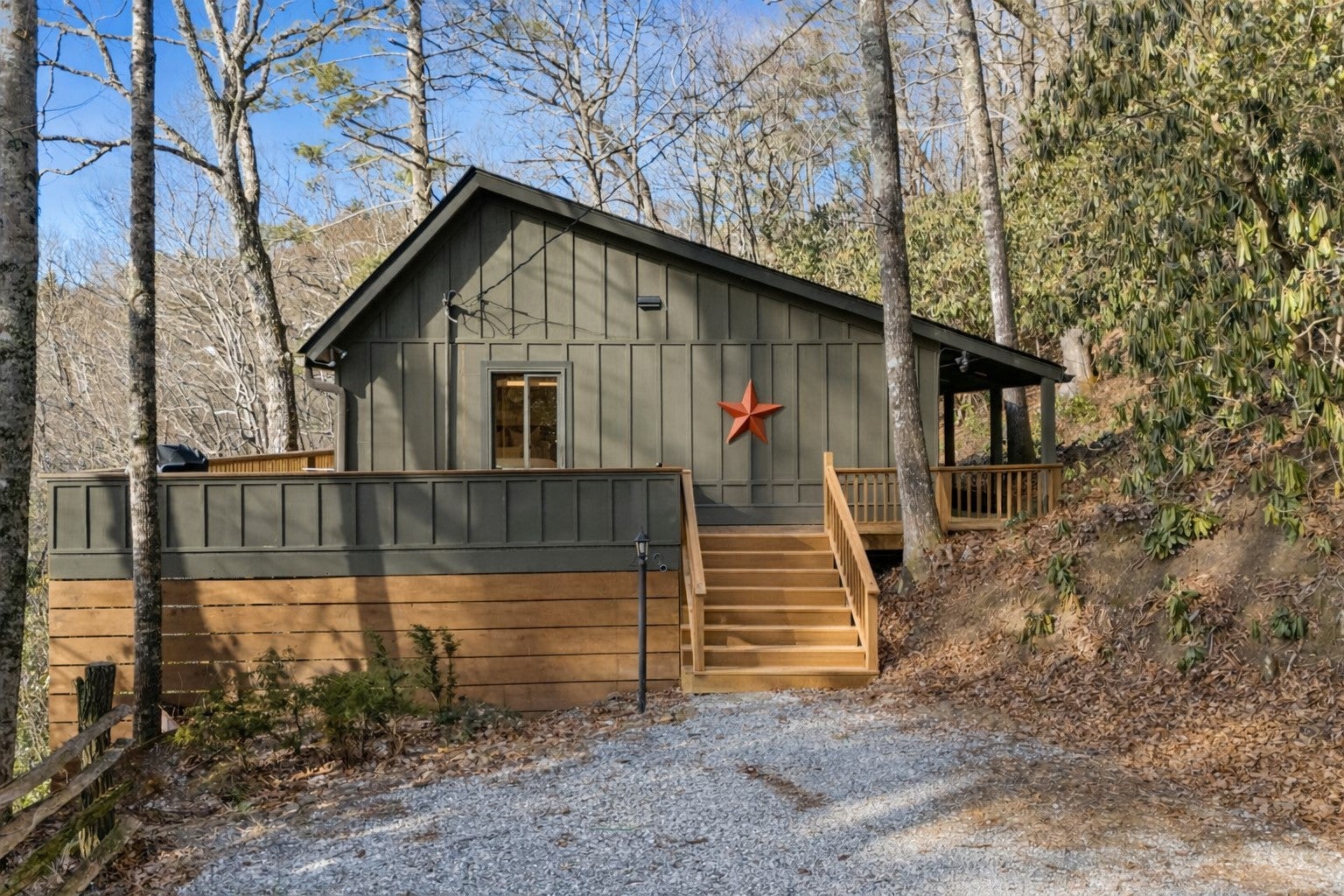 290 Blue Ridge Lane Cashiers, NC 28717 - Photo 46 of 64 Gallery Image 46