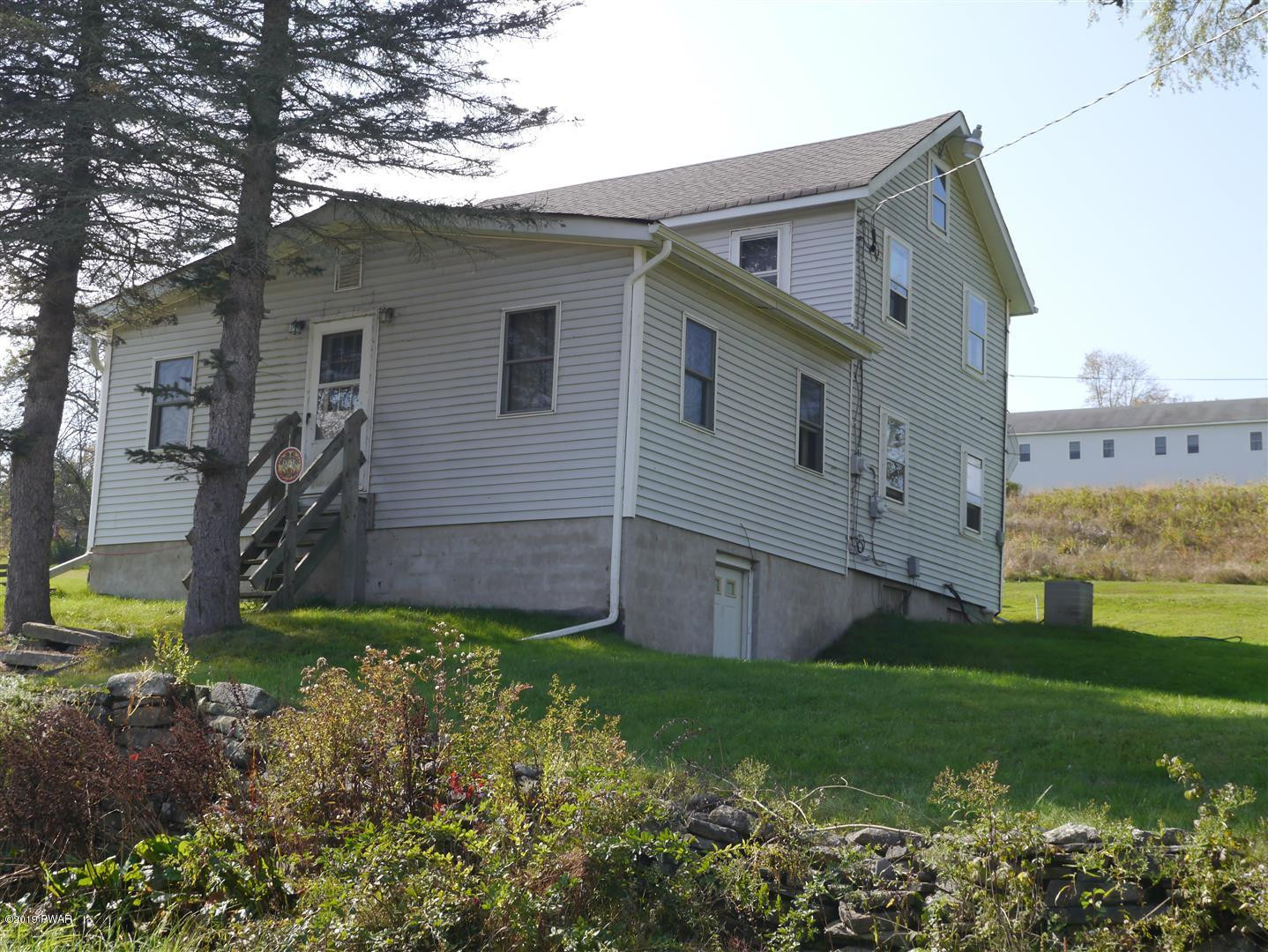 695 Pine Mill Road Equinunk, PA 18417 - Photo 11 of 68