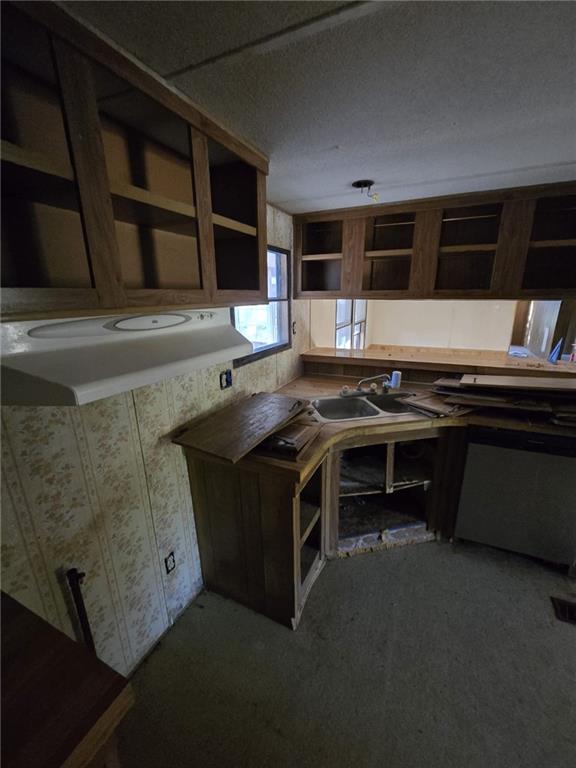 211 Waycross Road Savannah, GA 31419 - Photo 4 of 8 a kitchen with stainless steel appliances a stove and a microwave