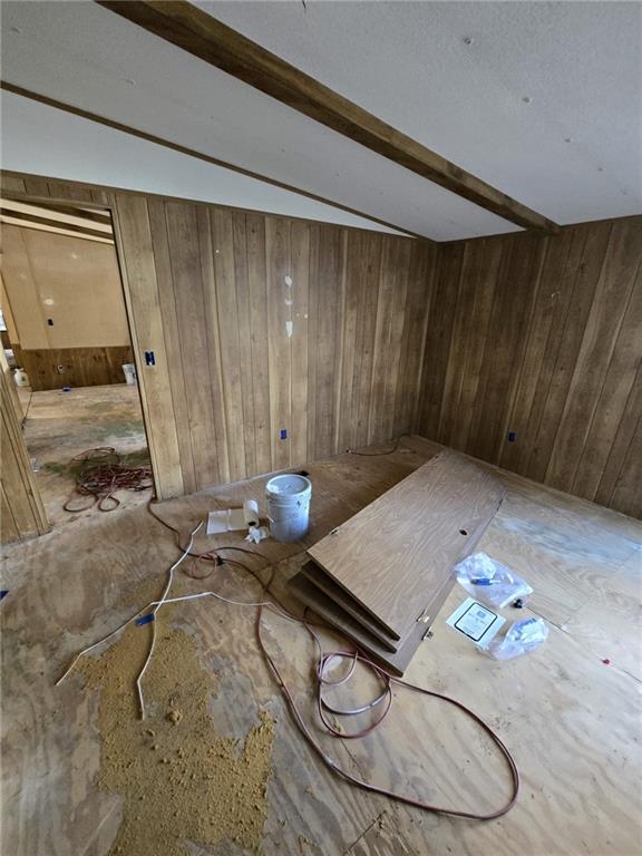 211 Waycross Road Savannah, GA 31419 - Photo 6 of 8 a backyard of a house