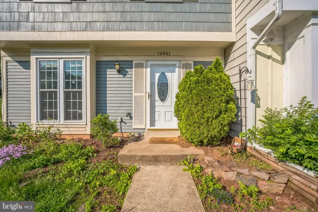 $2,650 | 14801 Basingstoke Loop, Centreville, VA 20120