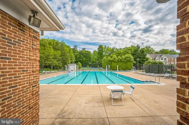 $2,650 | 14801 Basingstoke Loop, Centreville, VA 20120