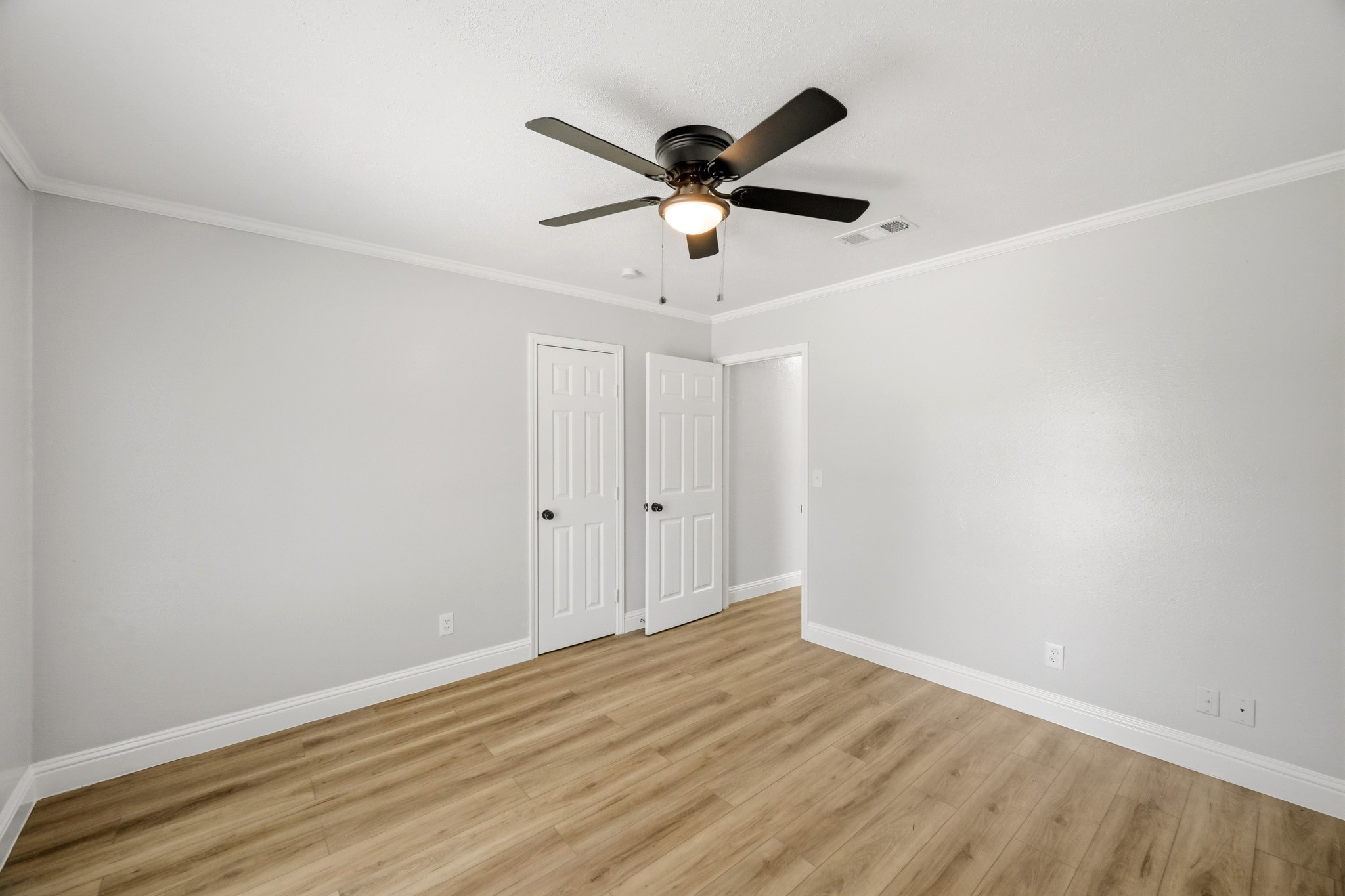 1310 Burning Tree Road Houston, TX 77339 - Photo 22 of 32