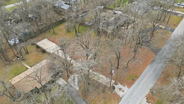 a view of a lake with lots of trees