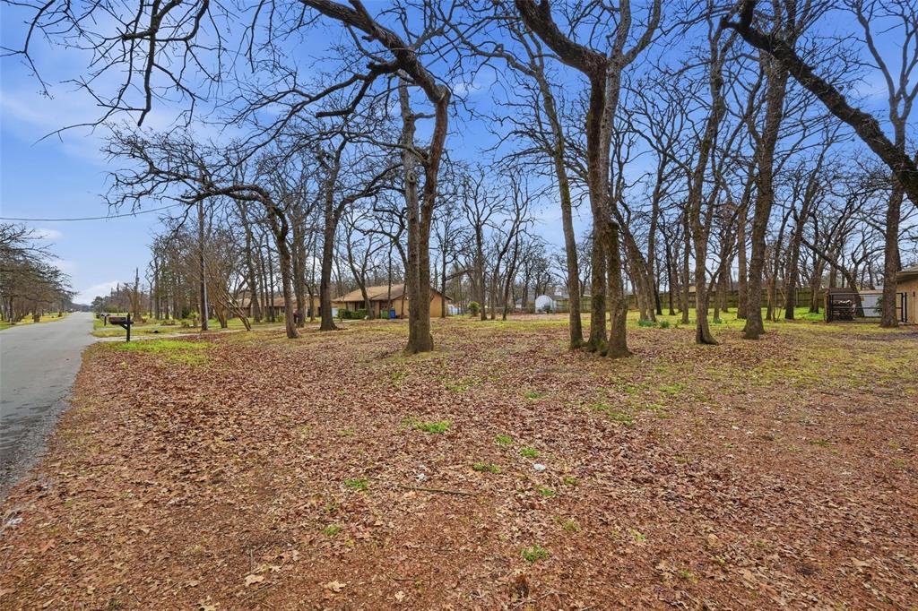 301 Ranch Road Krugerville, TX 76227 - Photo 7 of 16