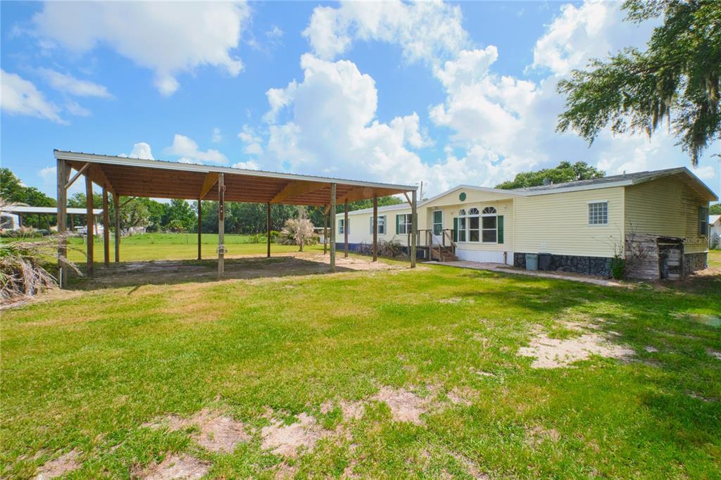 2701 Murphy Road Ona, FL 33865 - Photo 33 of 41 a view of a house with a big yard