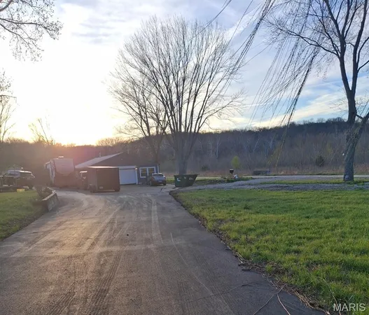 $285,000 | 8191 State Rd Bb, Hillsboro, MO 63050