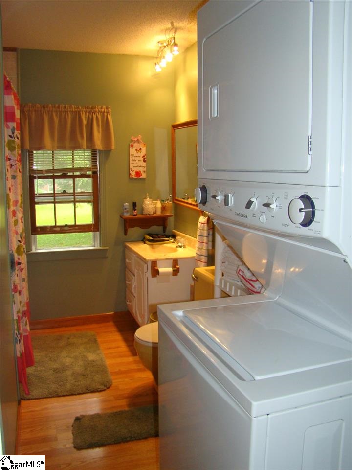 202 West Gap Creek Road Greer, SC 29651 - Photo 12 of 15