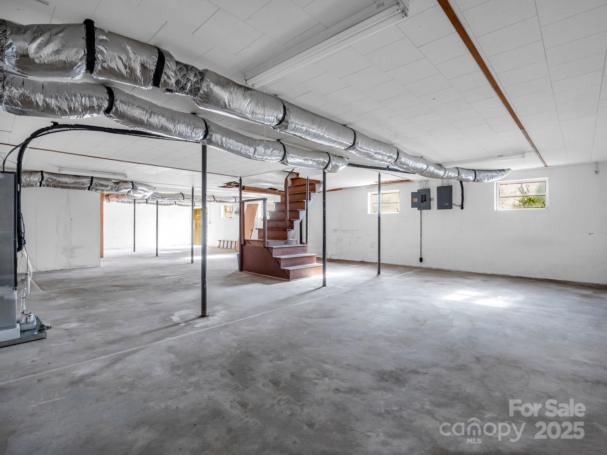 6 Rachel Bell Road Mill Spring, NC 28756 - Photo 28 of 39 a view of a garage