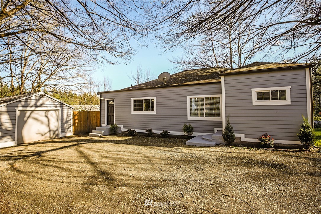 4133 Harris Road Southeast Port Orchard, WA 98366 - Photo 1 of 23 Gallery Image 1