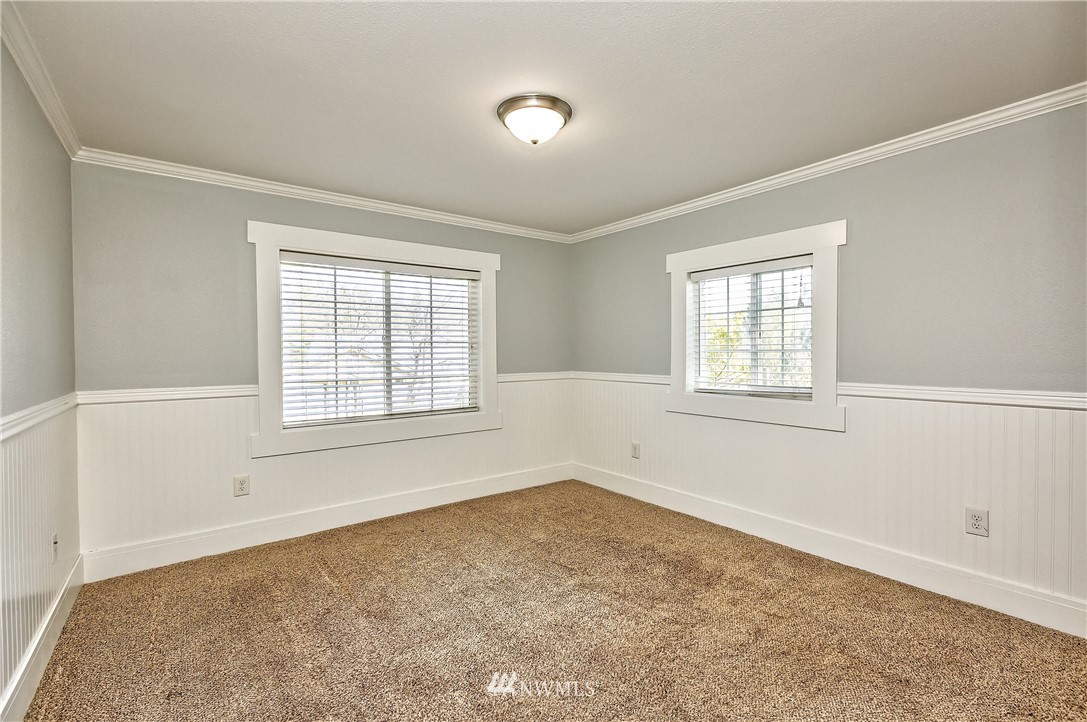 4133 Harris Road Southeast Port Orchard, WA 98366 - Photo 17 of 23 Gallery Image 17