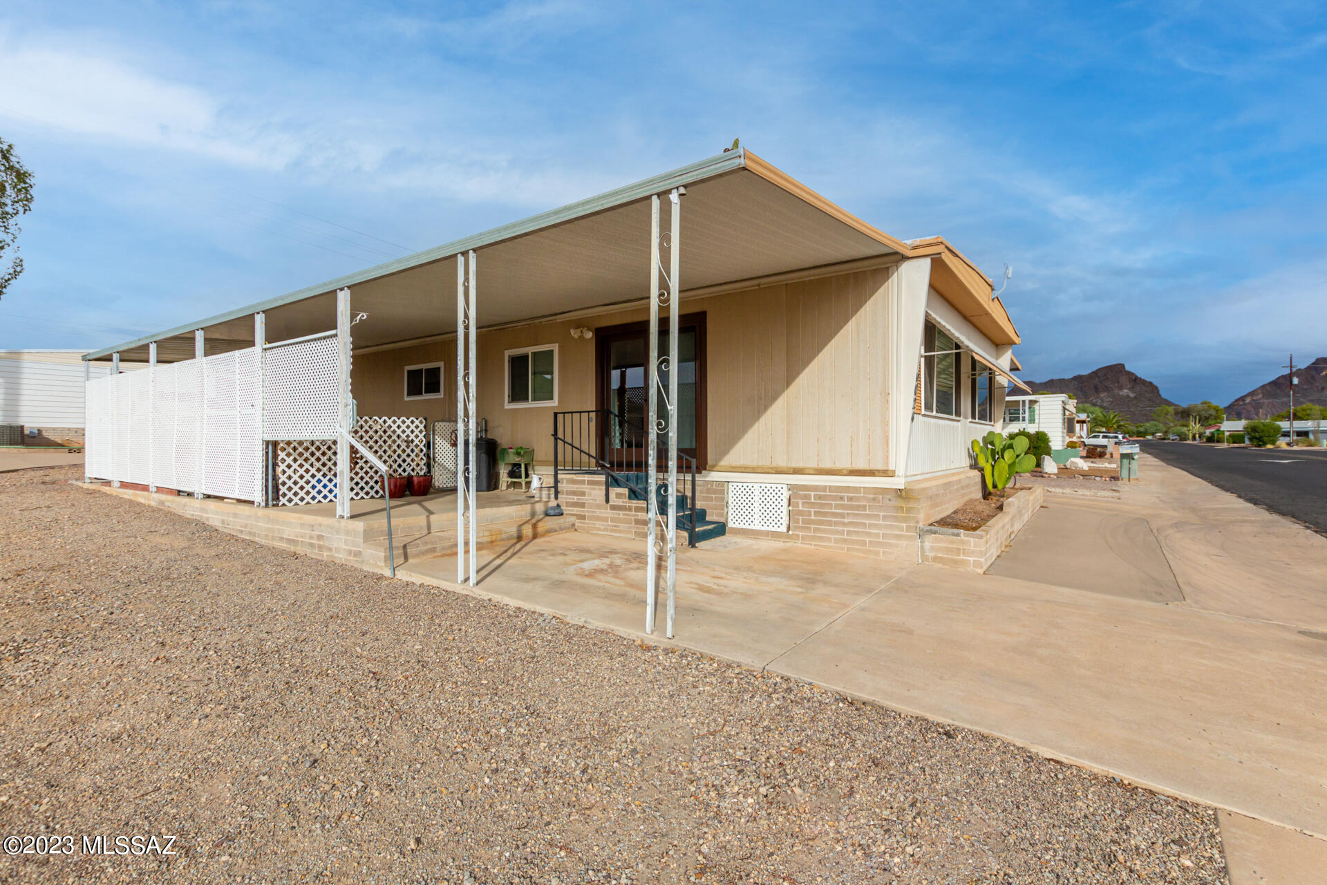 6024 West Rafter Cir Street Tucson, AZ 85713 - Photo 6 of 27 Gallery Image 6