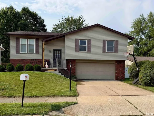 $225,000 | 5108 West Timbervue Court, Peoria, IL 61615