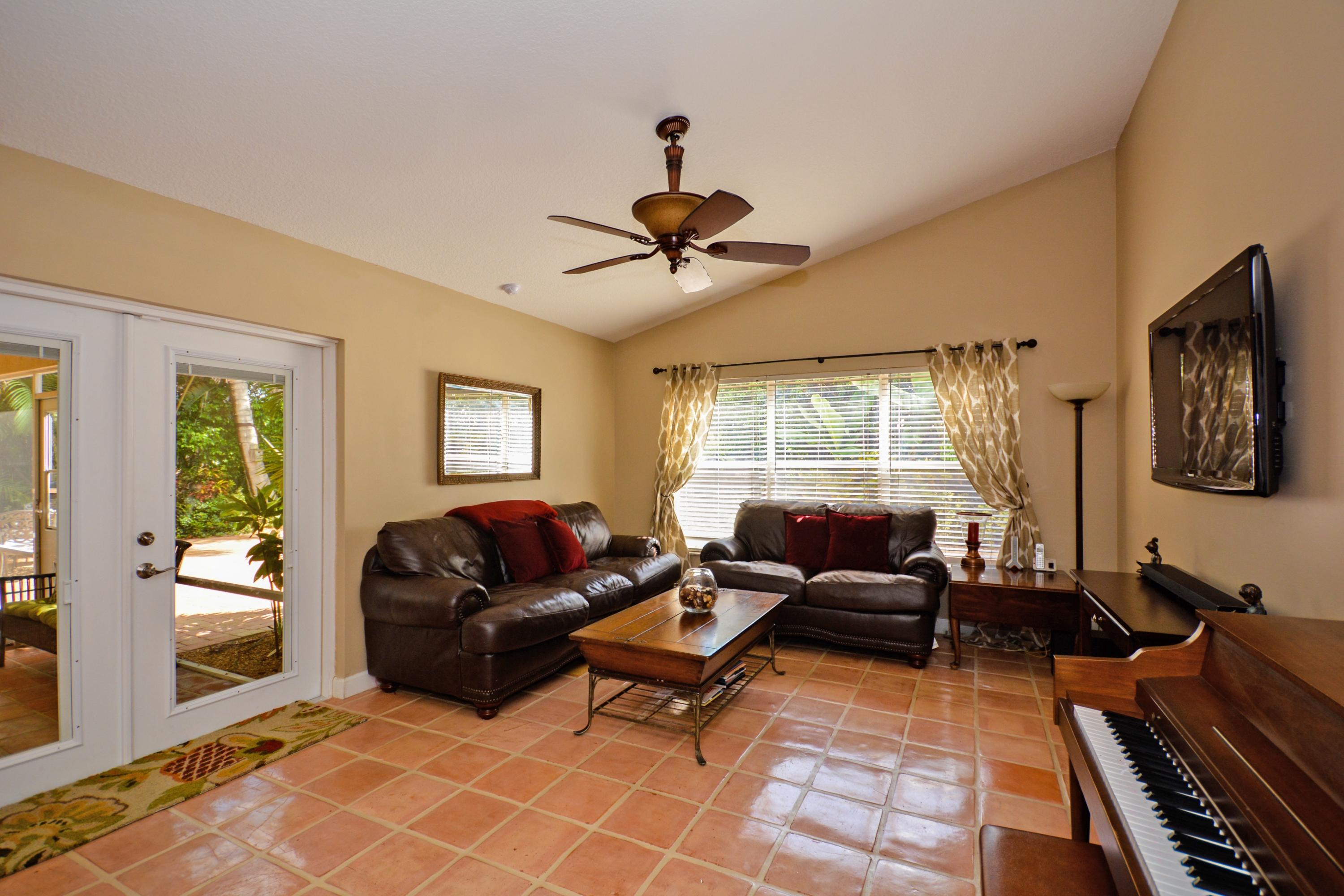 1711 Fern Forest Place Delray Beach, FL 33445 - Photo 12 of 35 SMP_6764