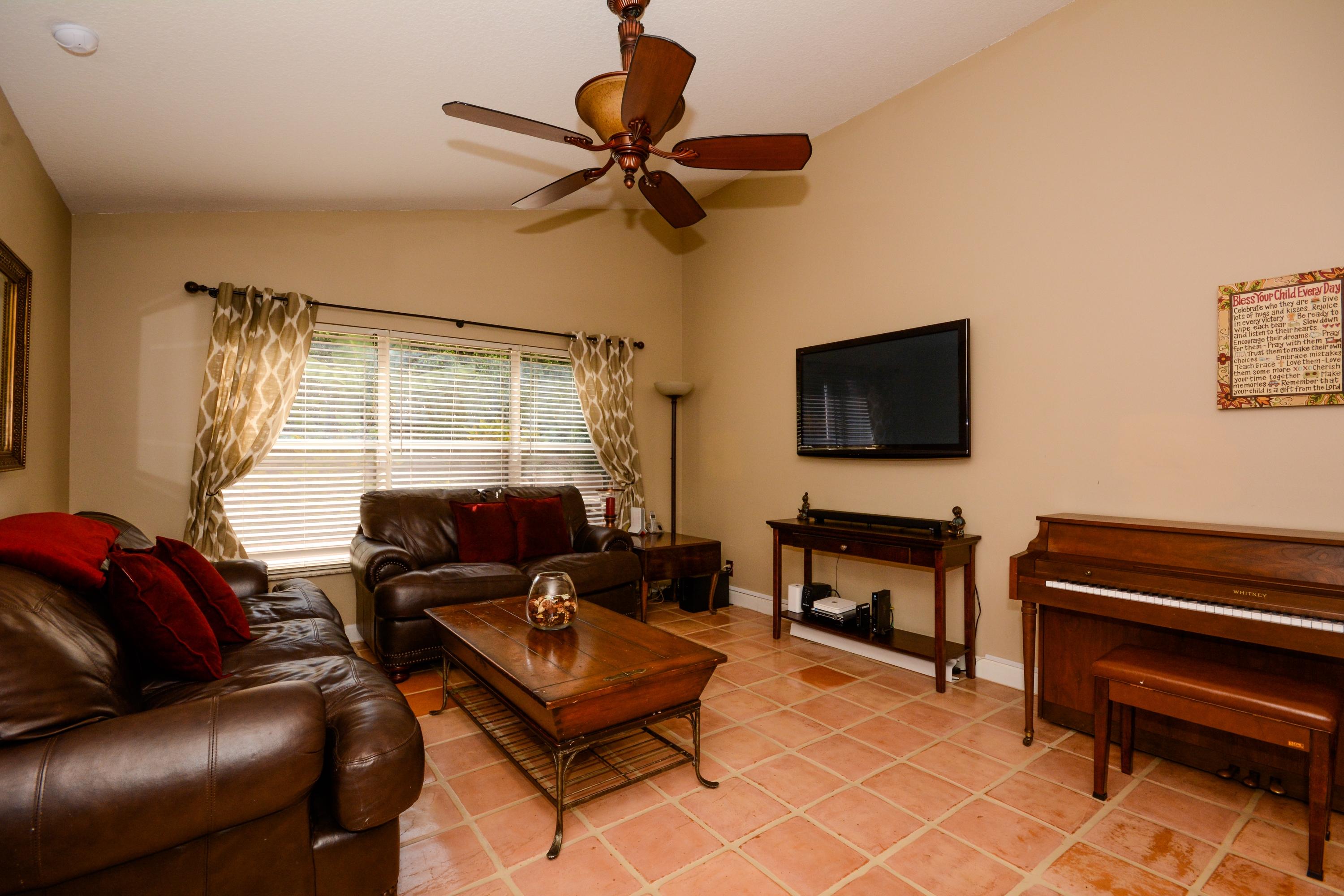 1711 Fern Forest Place Delray Beach, FL 33445 - Photo 13 of 35 SMP_6767