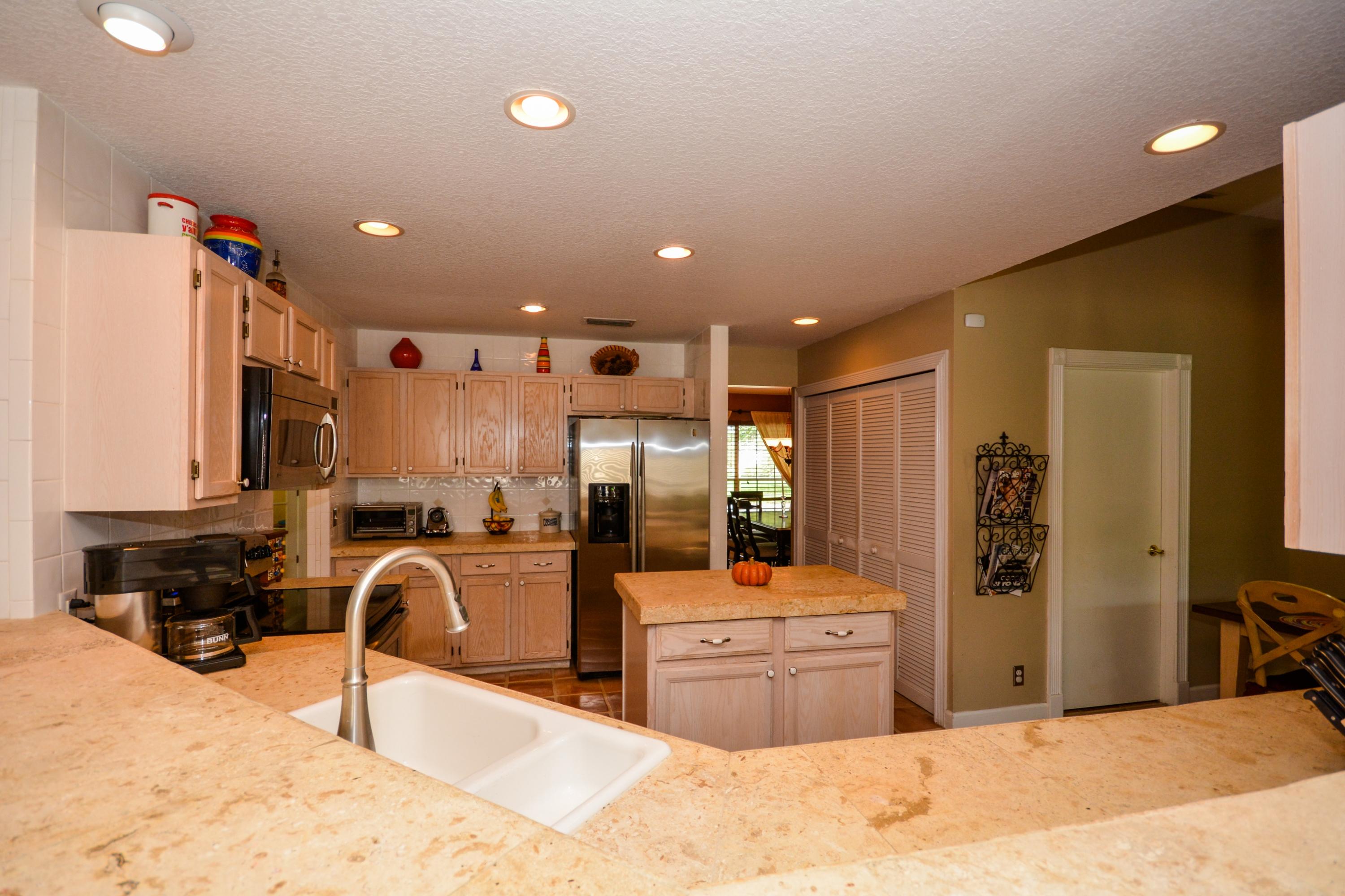1711 Fern Forest Place Delray Beach, FL 33445 - Photo 15 of 35 SMP_6771