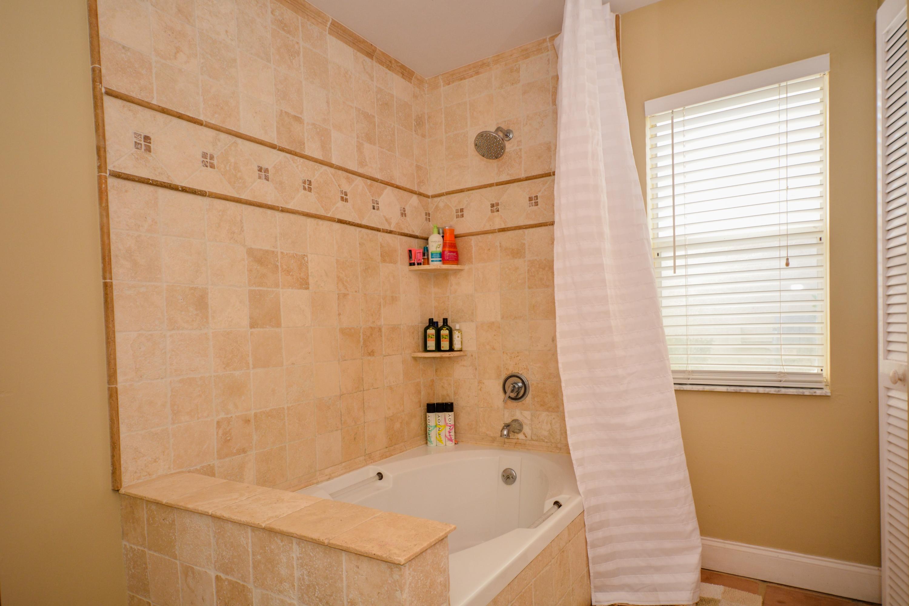 1711 Fern Forest Place Delray Beach, FL 33445 - Photo 28 of 35 SMP_6785