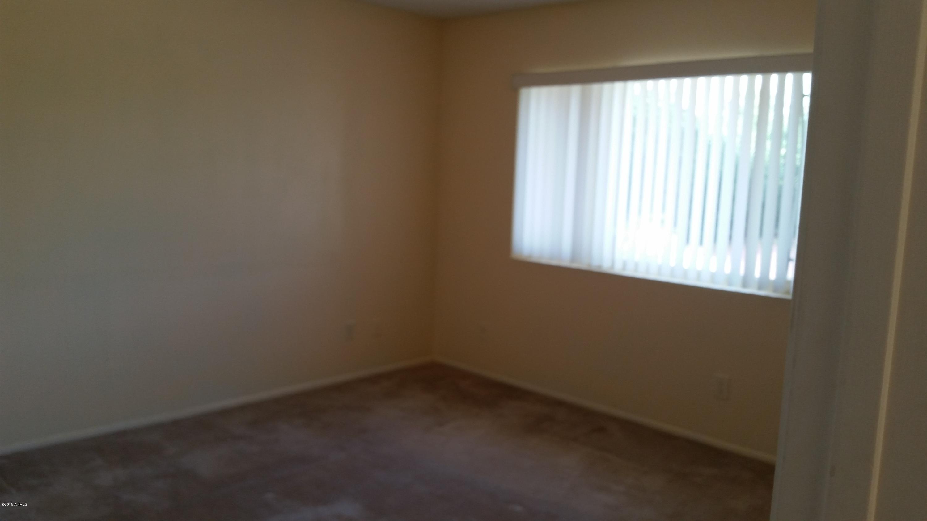 1840 West Utopia Road Phoenix, AZ 85027 - Photo 15 of 22 Master Bedroom with Walk In Closet
