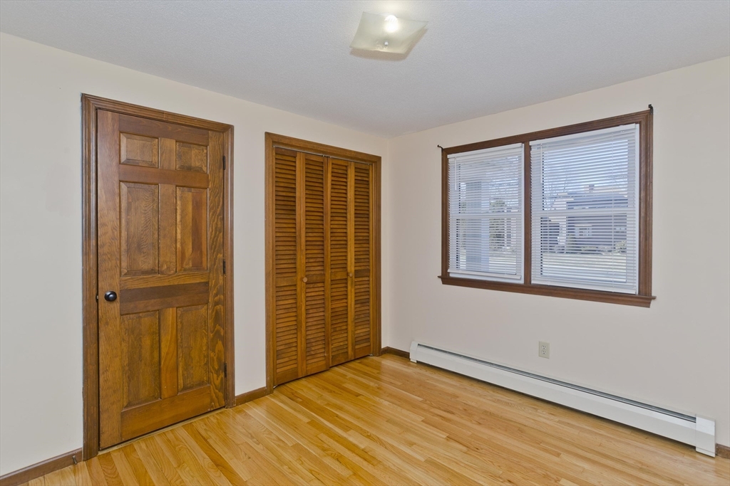 239 Porter Road East Longmeadow, MA 01028 - Photo 18 of 42 Gallery Image 18