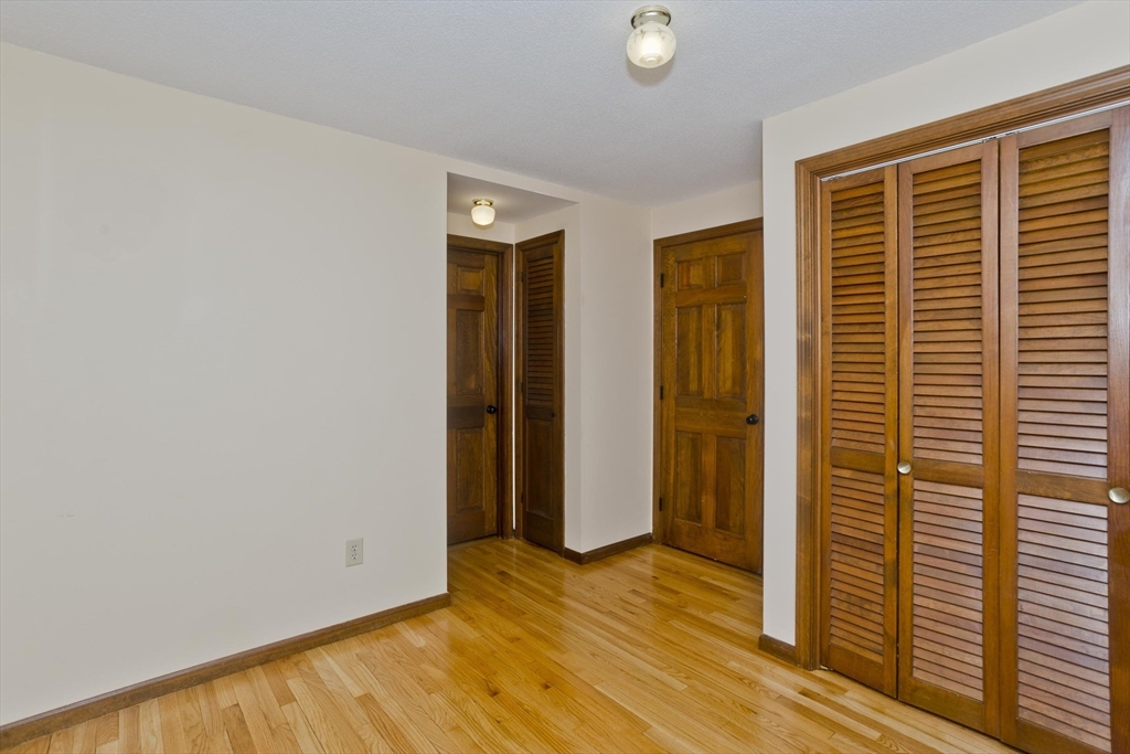 239 Porter Road East Longmeadow, MA 01028 - Photo 19 of 42 Gallery Image 19