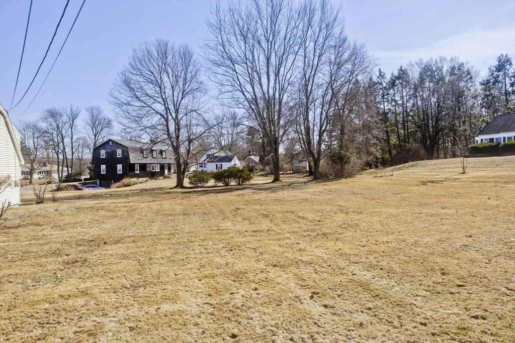 239 Porter Road East Longmeadow, MA 01028 - Photo 36 of 42 Gallery Image 36