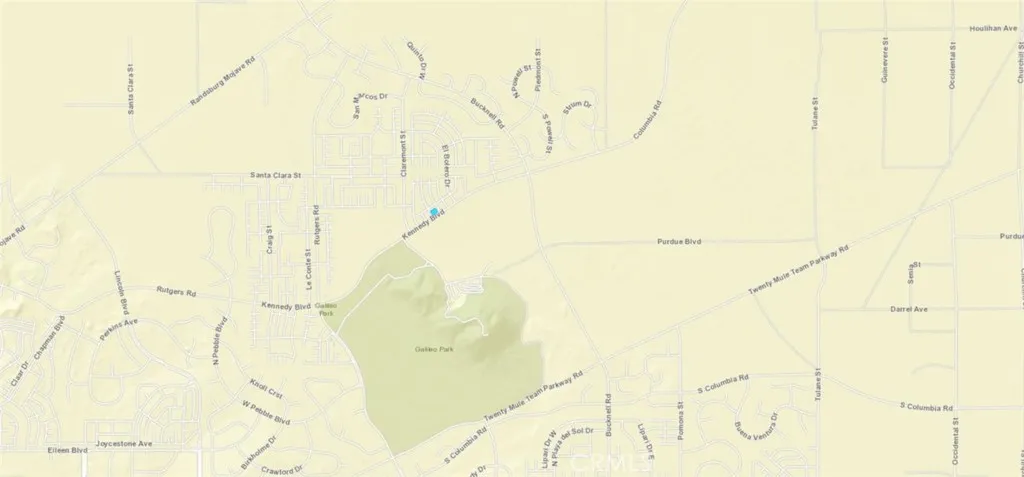 107 Olivetti Street Edwards, CA 93523 - Photo 8 of 13 a bathroom with a bathtub