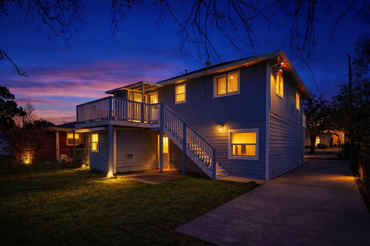 4909 Cochran Street, Unit 12 Houston, TX 77009 - Photo 27 of 29 a front view of a house with a yard