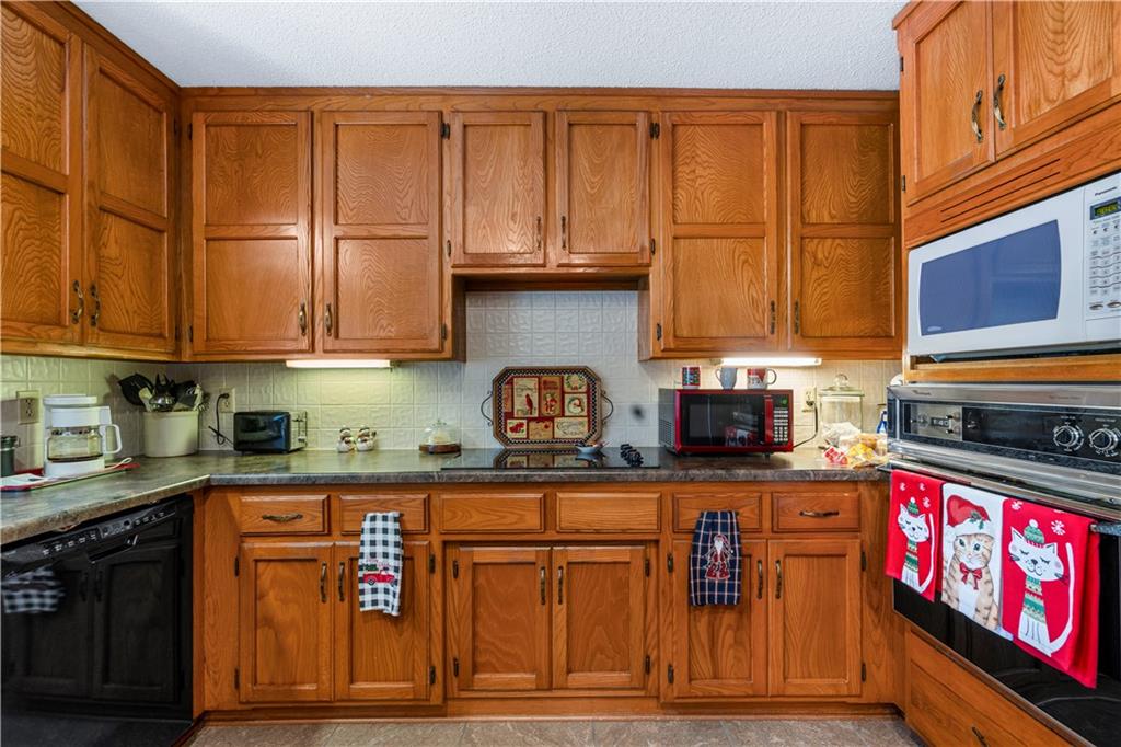 16800 South 1413th Road Nevada, MO 64772 - Photo 19 of 64