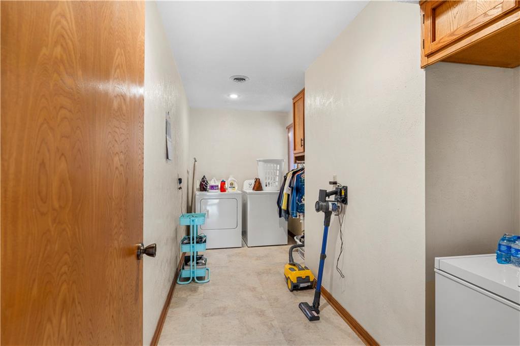 16800 South 1413th Road Nevada, MO 64772 - Photo 21 of 64