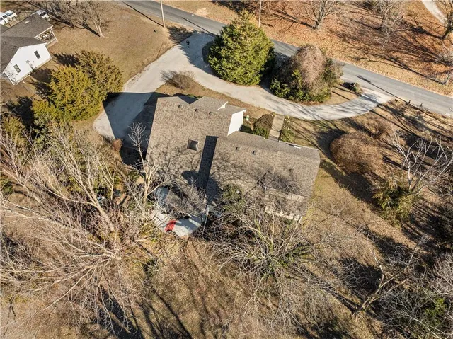 $329,900 | 16800 South 1413th Road, Nevada, MO 64772