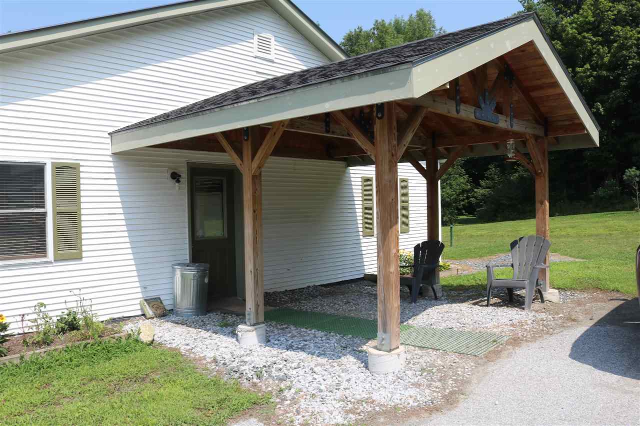 138 Gummerus Road Berkshire, VT 05476 - Photo 5 of 31 Gallery Image 5