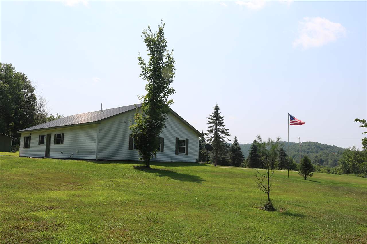 138 Gummerus Road Berkshire, VT 05476 - Photo 7 of 31 Gallery Image 7