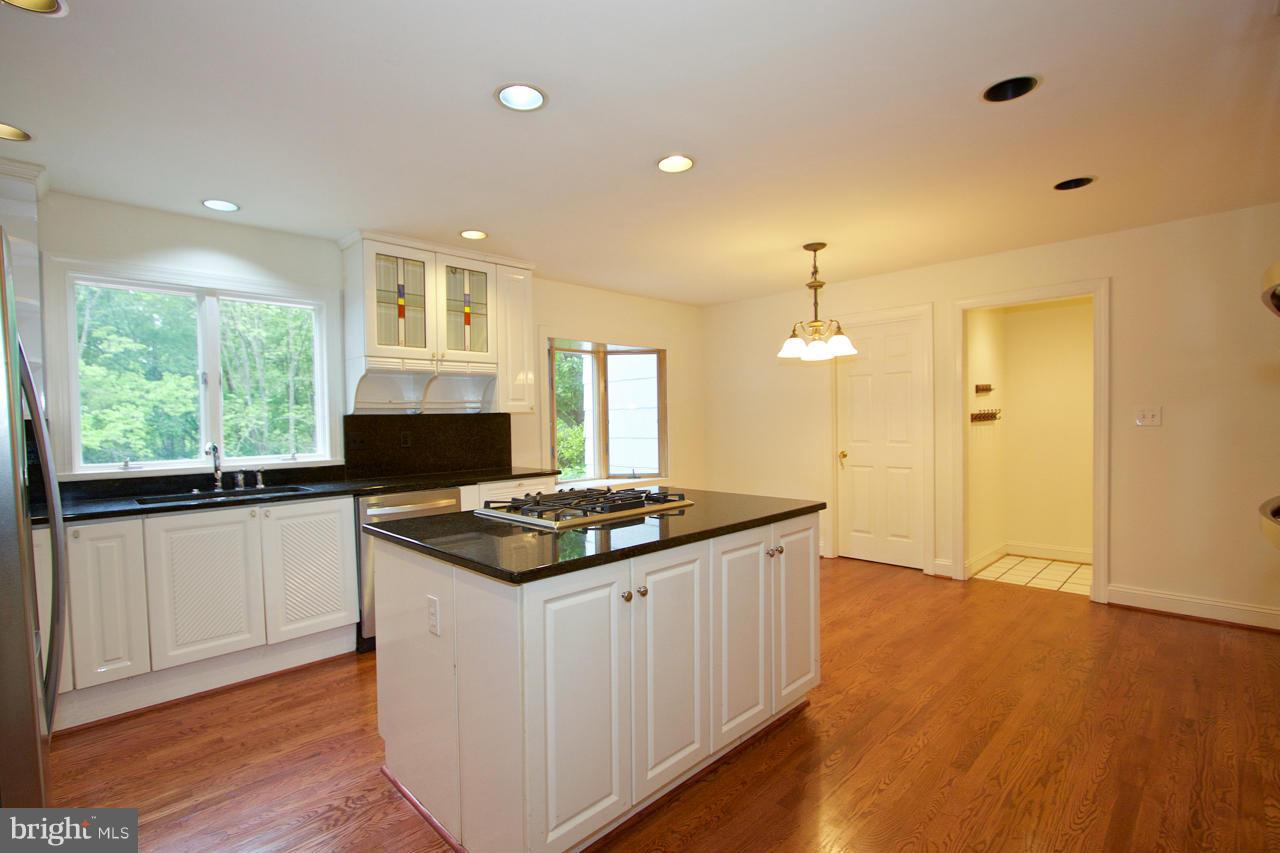 2512 Fox Road Fallston, MD 21047 - Photo 12 of 30 Kitchen